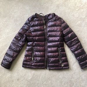 hooded packable down jacket